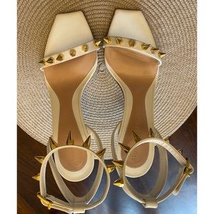 Alexander McQueen sandals in calf leather with spike studs. 38.5